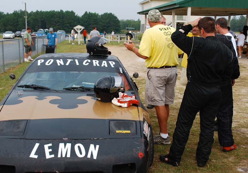 Illustration for article titled Guess The 24 Hours Of LeMons South Laps, Win Fabulous Prizes!